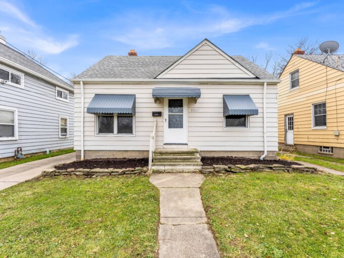 12605 Hirst Avenue, Cleveland, OH